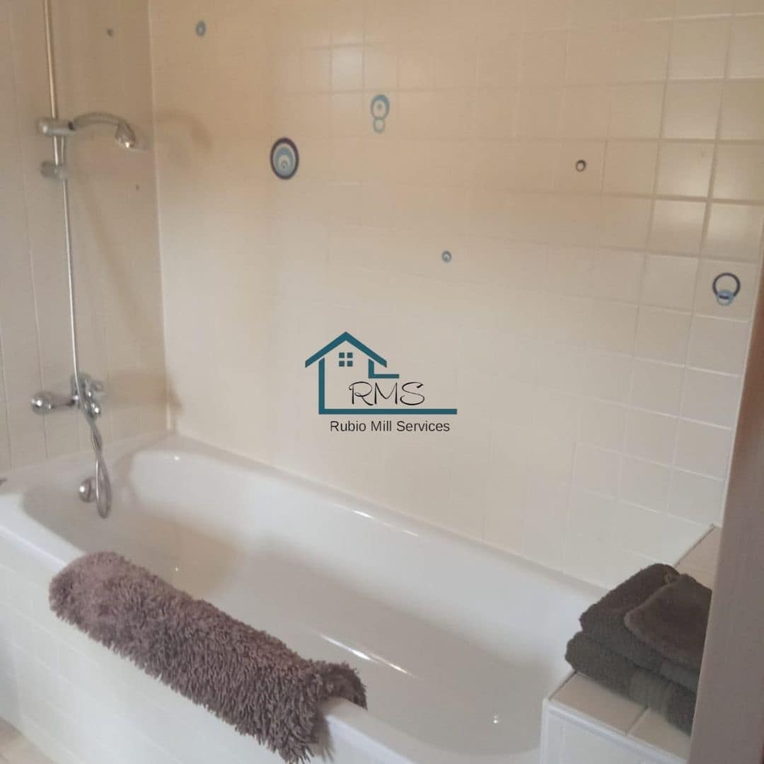 6 soveværelse Finca/Landehus til salg i Chirivel med swimmingpool garage - € 530.000 (Ref: 8971248)