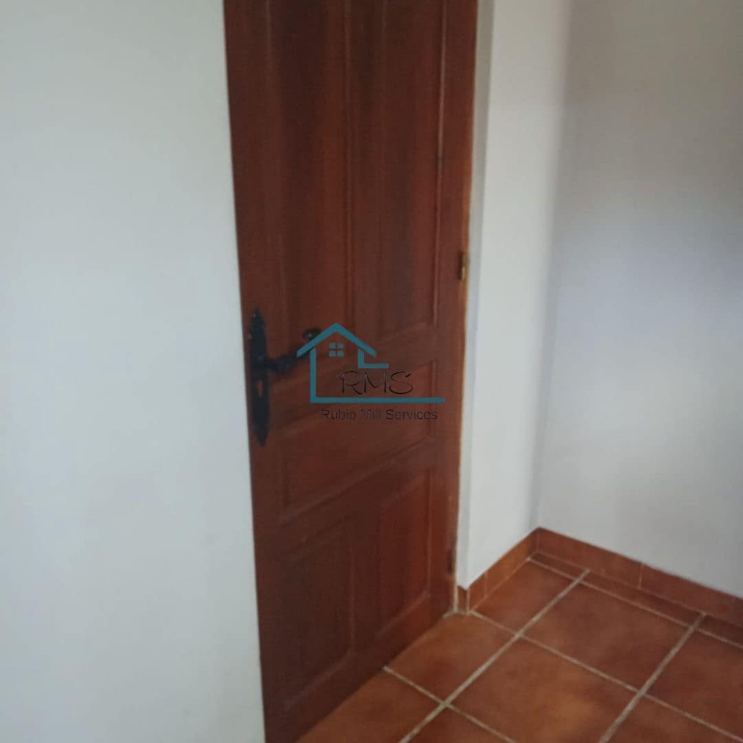 6 soveværelse Finca/Landehus til salg i Chirivel med swimmingpool garage - € 530.000 (Ref: 8971248)