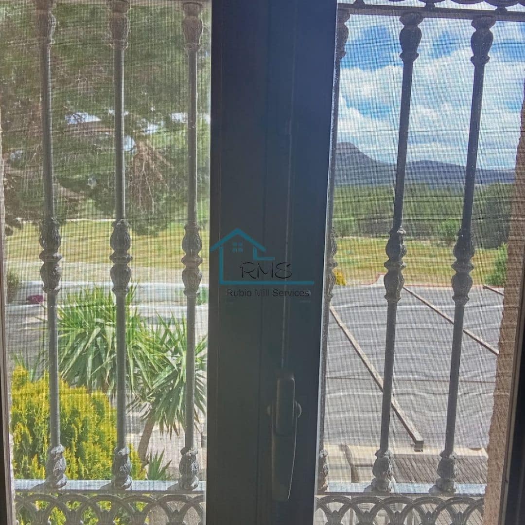 6 soveværelse Finca/Landehus til salg i Chirivel med swimmingpool garage - € 530.000 (Ref: 8971248)