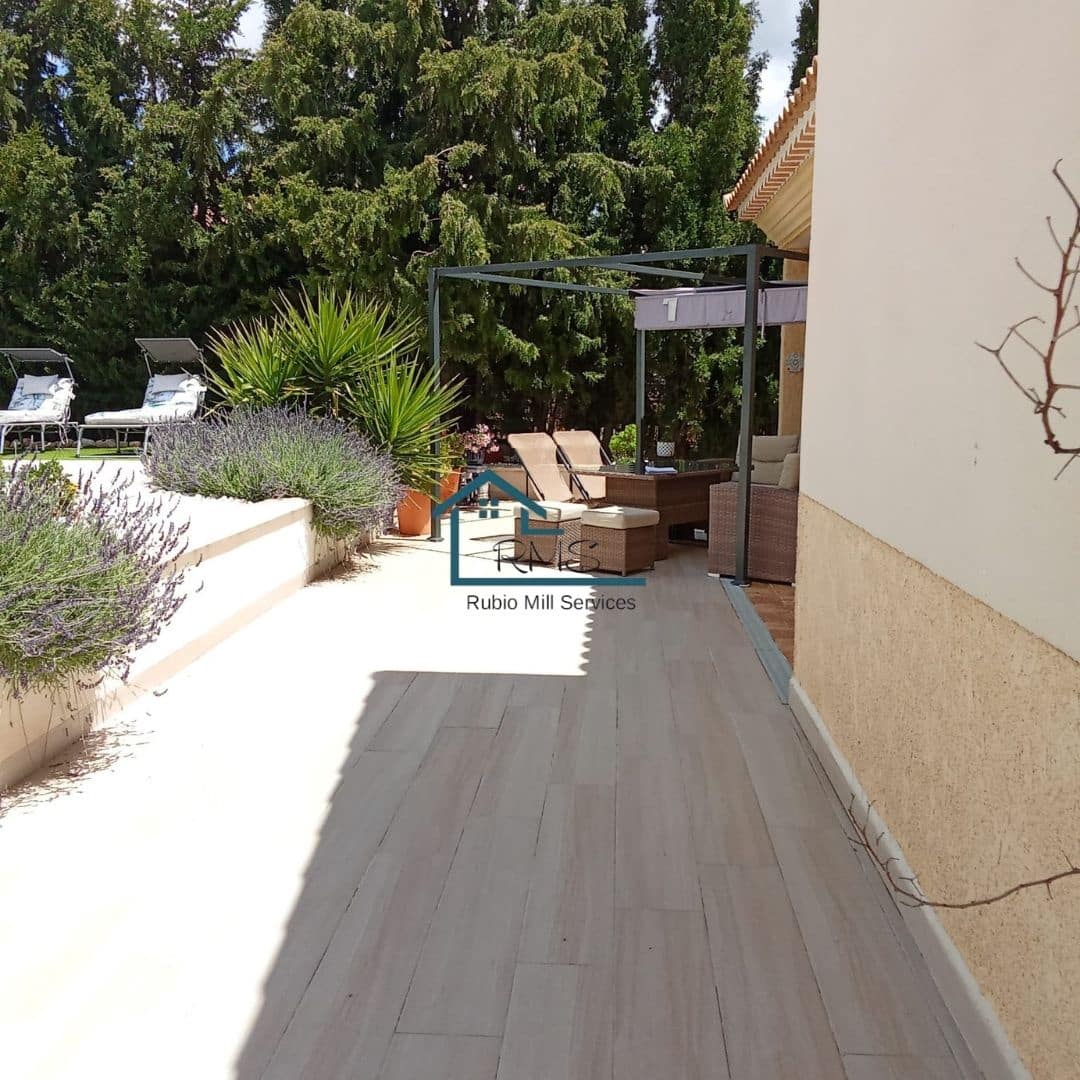 3 bedroom Villa for sale in Velez-Rubio with pool garage - € 320,000 (Ref: 8994375)