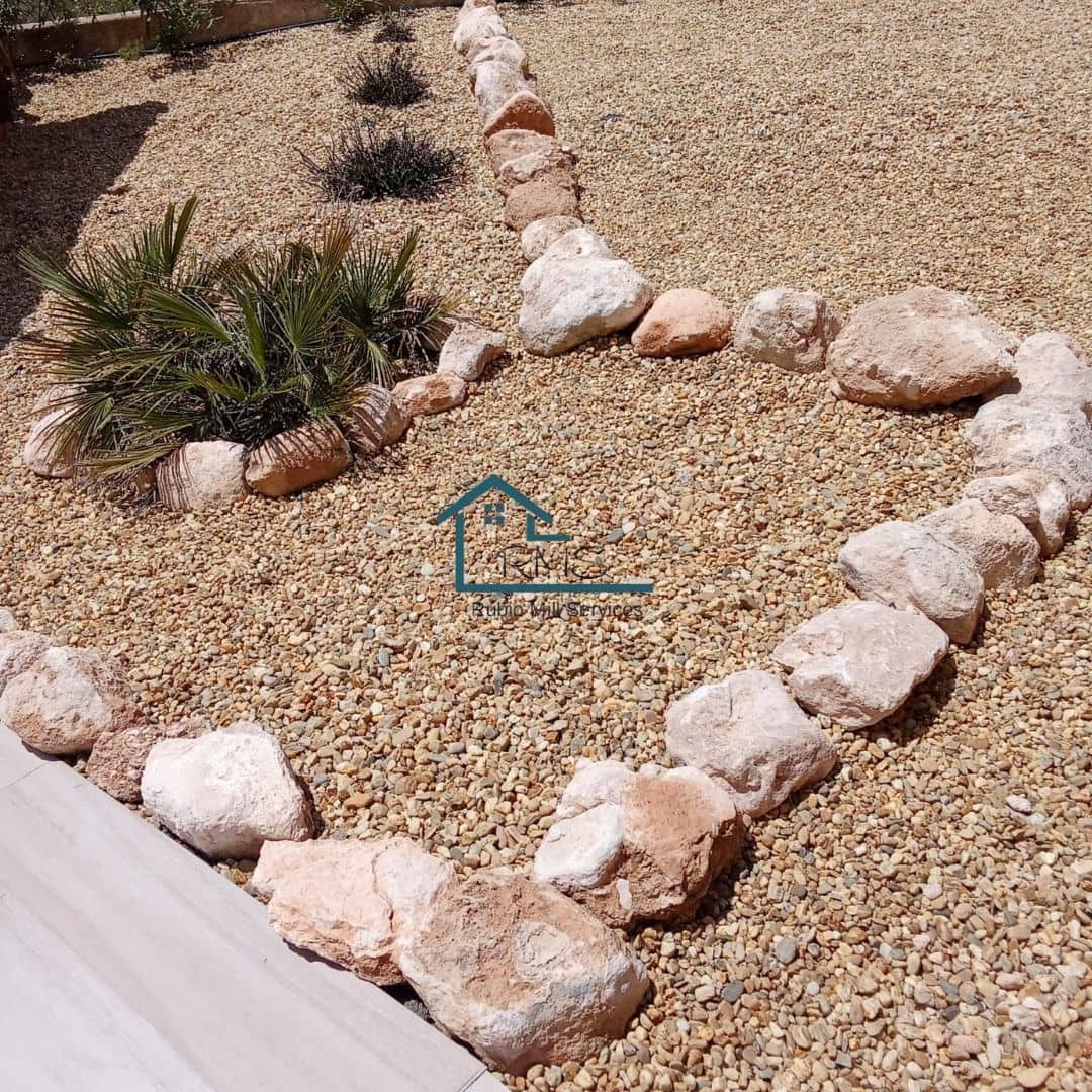 3 bedroom Villa for sale in Velez-Rubio with pool garage - € 320,000 (Ref: 8994375)