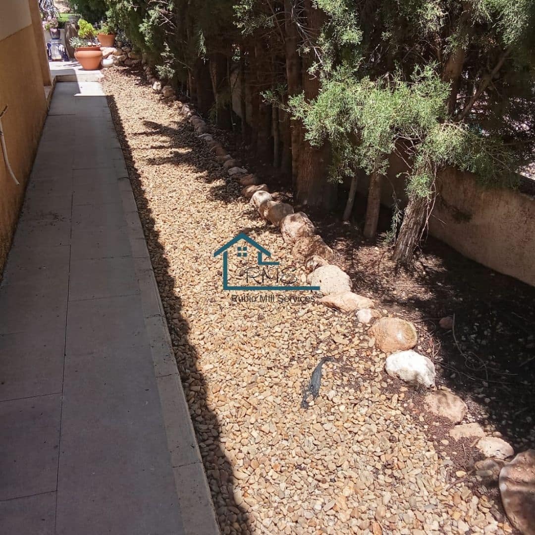 3 bedroom Villa for sale in Velez-Rubio with pool garage - € 320,000 (Ref: 8994375)