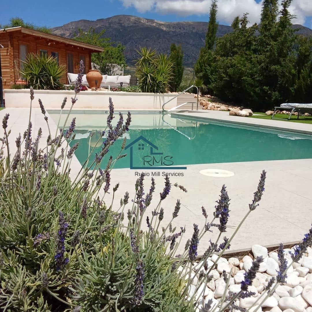 3 bedroom Villa for sale in Velez-Rubio with pool garage - € 320,000 (Ref: 8994375)