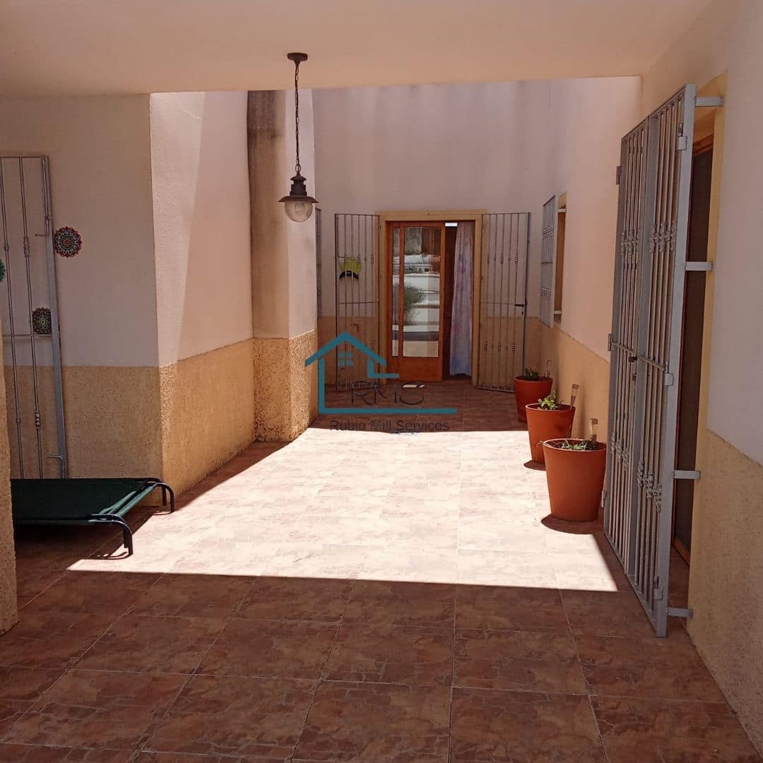 3 bedroom Villa for sale in Velez-Rubio with pool garage - € 320,000 (Ref: 8994375)