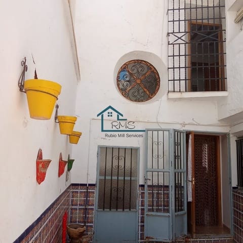 5 soveværelse Byhus til salg i Vélez-Rubio - € 190.000 (Ref: 9133780)