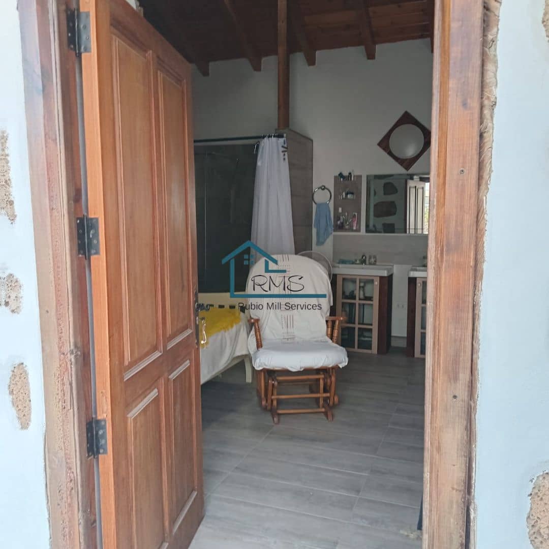 4 soveværelse Villa til salg i Granadilla de Abona med swimmingpool - € 595.000 (Ref: 9218817)