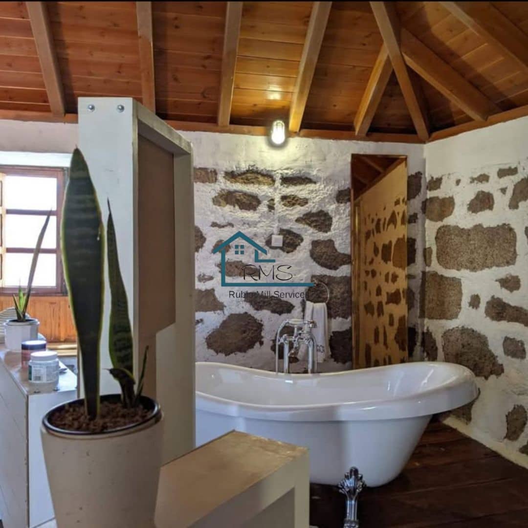 4 soveværelse Villa til salg i Granadilla de Abona med swimmingpool - € 595.000 (Ref: 9218817)