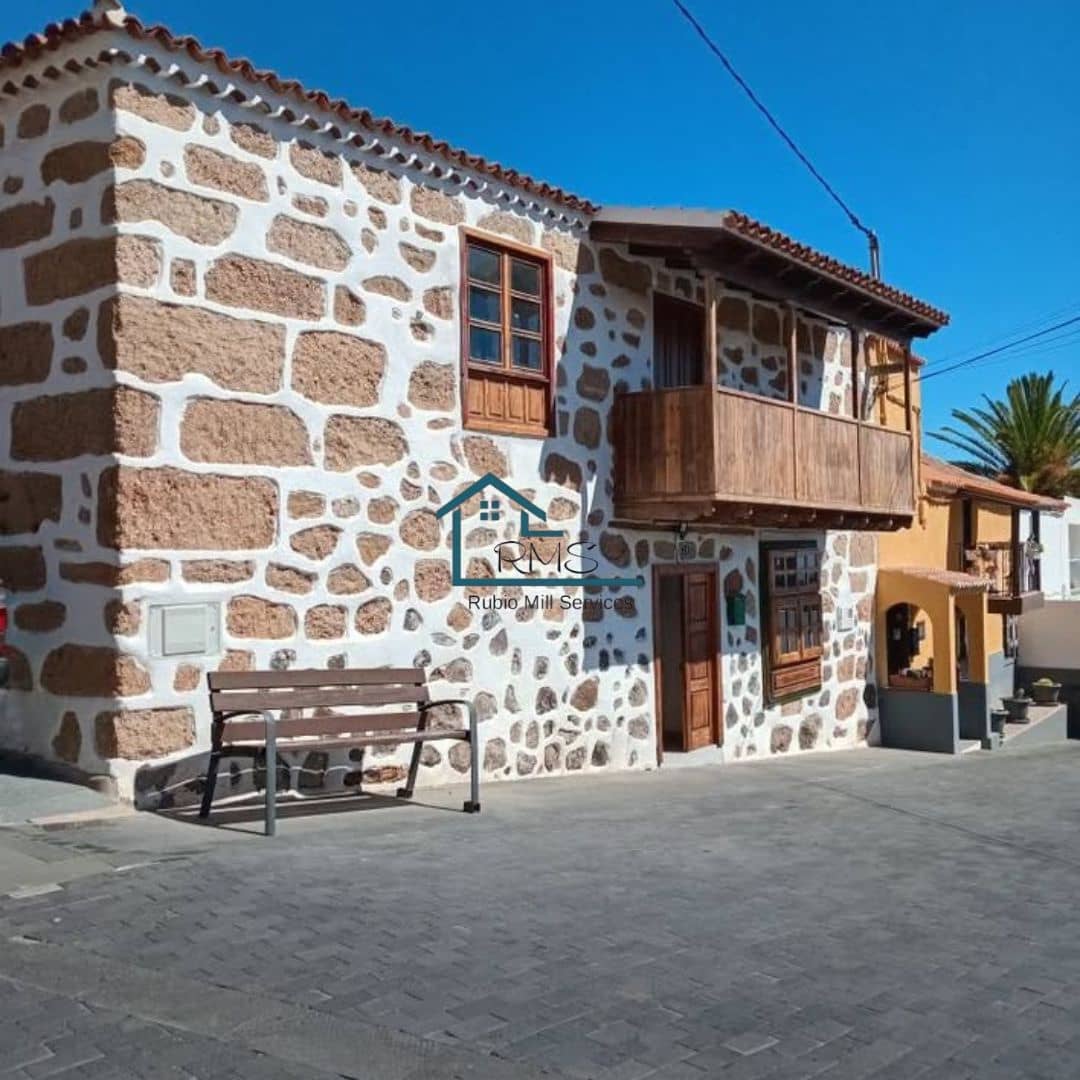 4 soveværelse Villa til salg i Granadilla de Abona med swimmingpool - € 595.000 (Ref: 9218817)