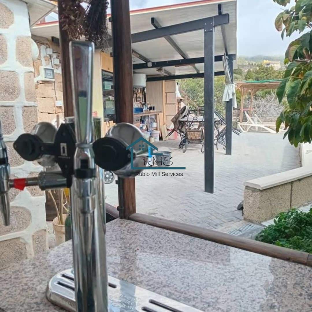 4 soveværelse Villa til salg i Granadilla de Abona med swimmingpool - € 595.000 (Ref: 9218817)