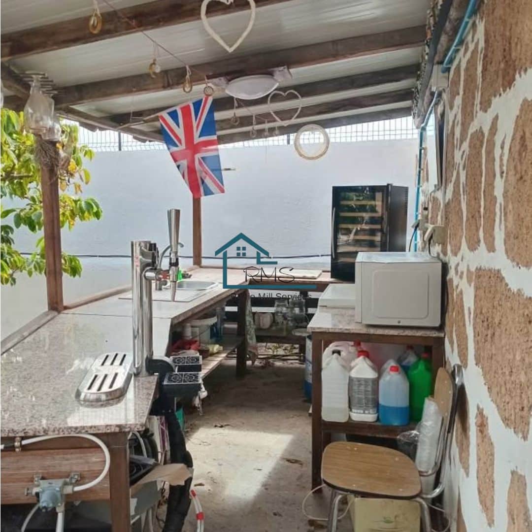 4 soveværelse Villa til salg i Granadilla de Abona med swimmingpool - € 595.000 (Ref: 9218817)