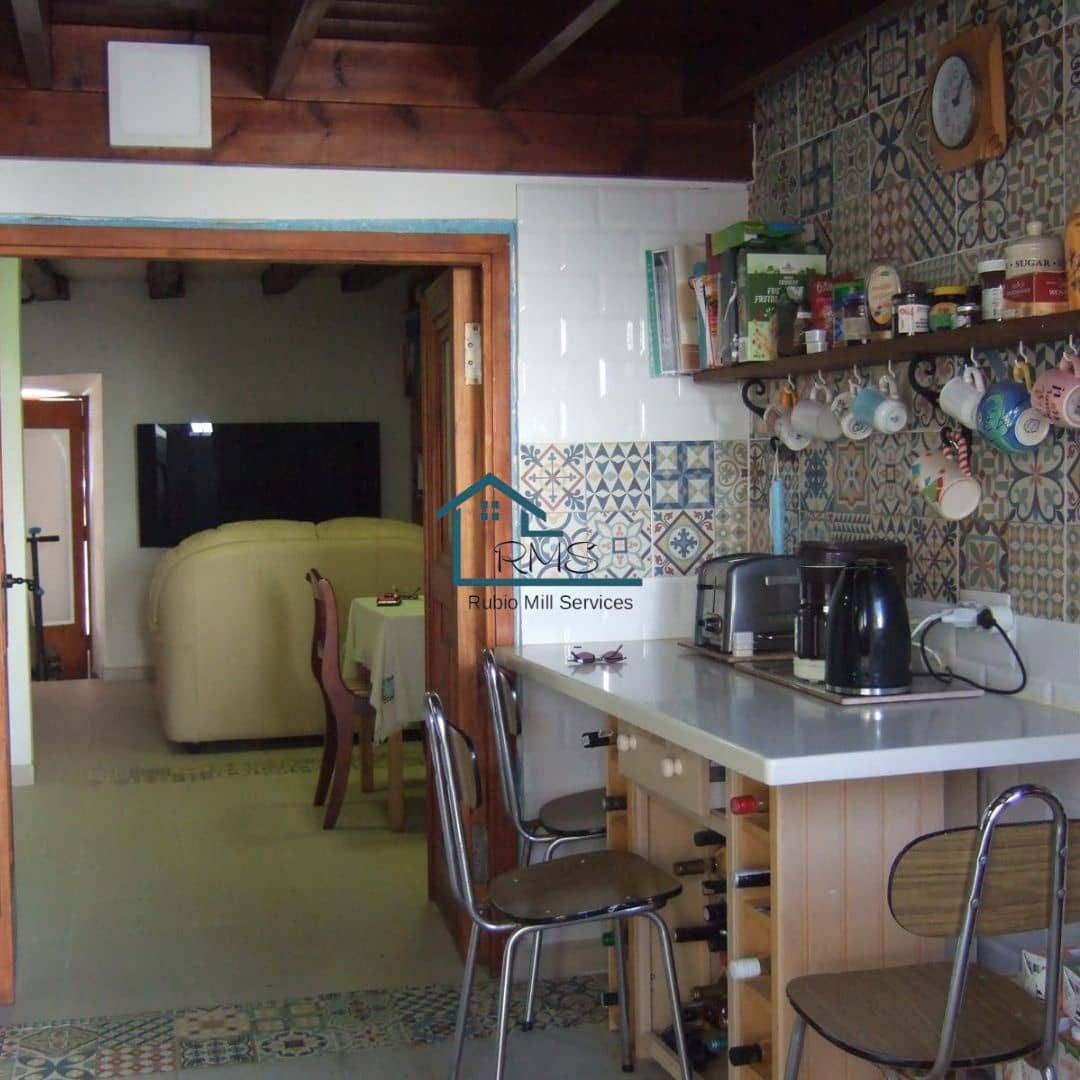 4 soveværelse Villa til salg i Granadilla de Abona med swimmingpool - € 595.000 (Ref: 9218817)