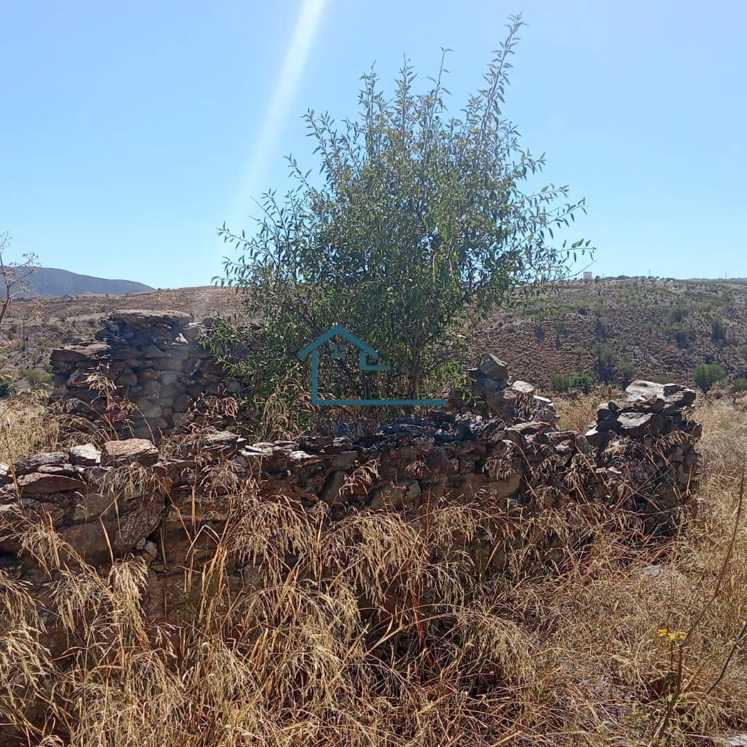 Ruin till salu i Henares - 45 000 € (Ref: 9231256)