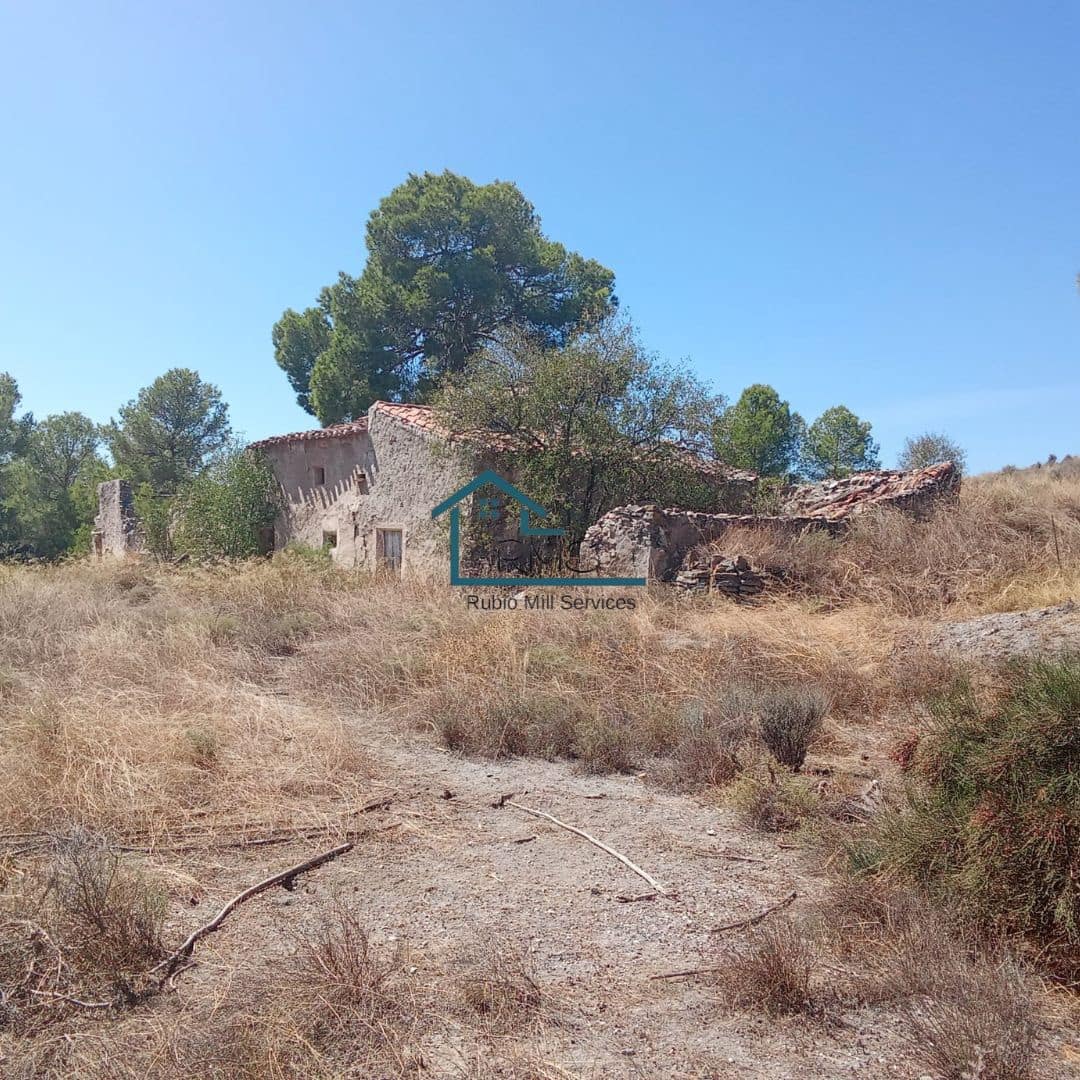 Ruin till salu i Henares - 45 000 € (Ref: 9231256)