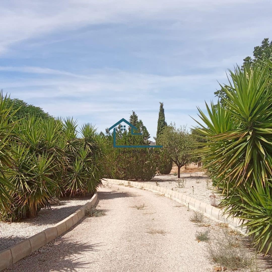 3 slaapkamer Villa te koop in Velez-Blanco met zwembad garage - € 265.000 (Ref: 9247665)