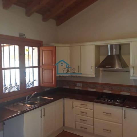 3 slaapkamer Villa te koop in Vélez-Blanco met zwembad garage - € 265.000 (Ref: 9247665)