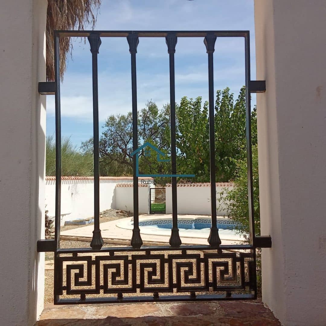 3 slaapkamer Villa te koop in Velez-Blanco met zwembad garage - € 265.000 (Ref: 9247665)