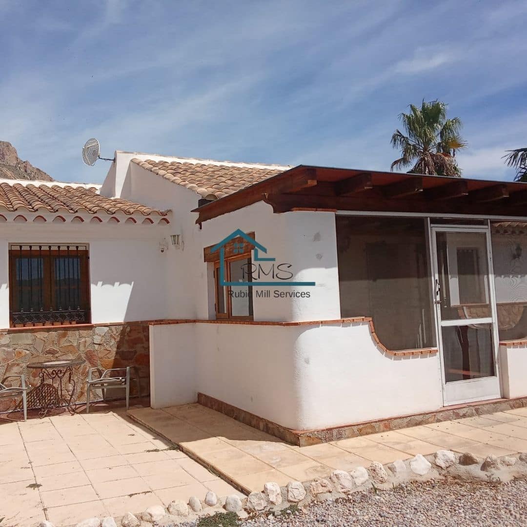 3 slaapkamer Villa te koop in Velez-Blanco met zwembad garage - € 265.000 (Ref: 9247665)