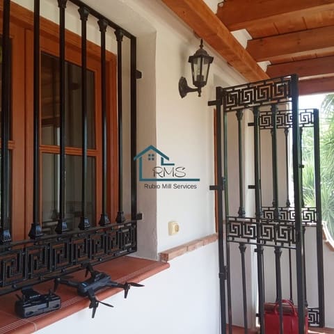 3 slaapkamer Villa te koop in Vélez-Blanco met zwembad garage - € 265.000 (Ref: 9247665)