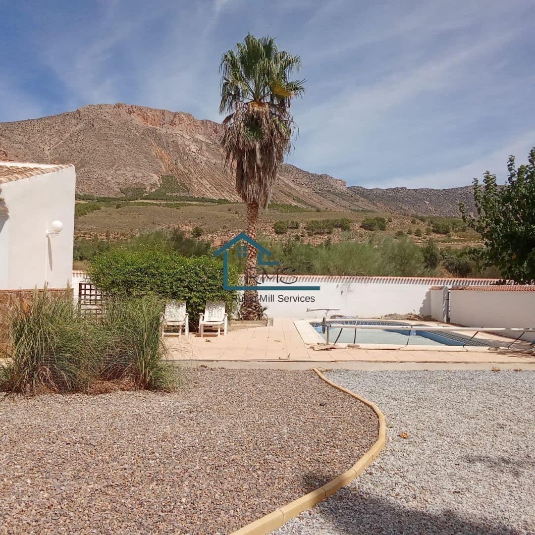 3 slaapkamer Villa te koop in Velez-Blanco met zwembad garage - € 265.000 (Ref: 9247665)