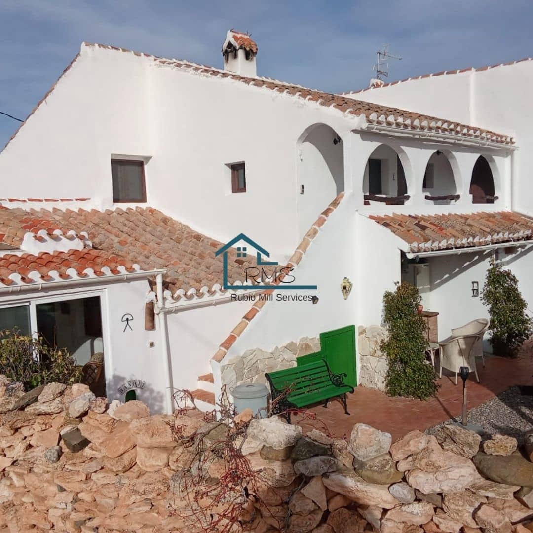 5 bedroom Finca/Country House for sale in Chirivel with pool garage - € 395,000 (Ref: 9371287)
