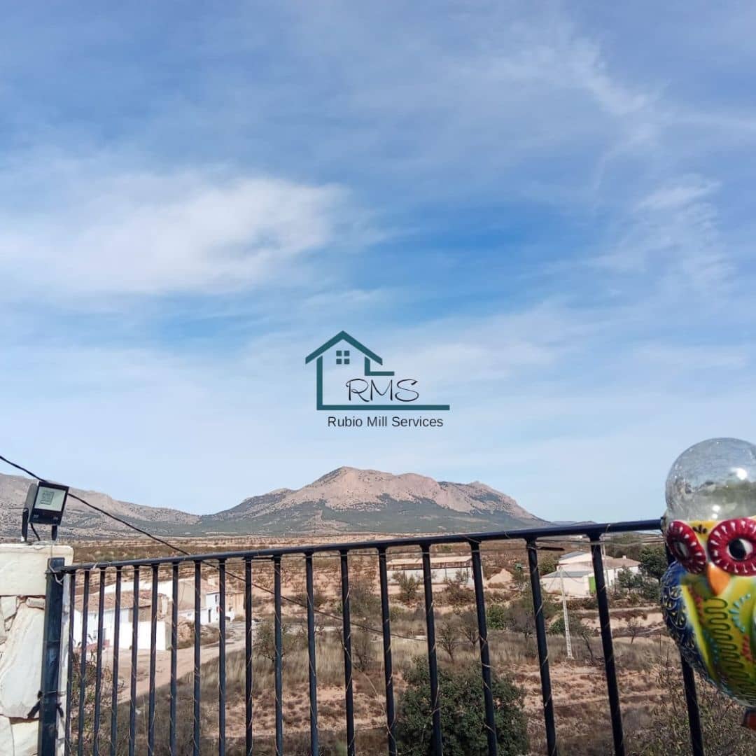 5 bedroom Finca/Country House for sale in Chirivel with pool garage - € 395,000 (Ref: 9371287)