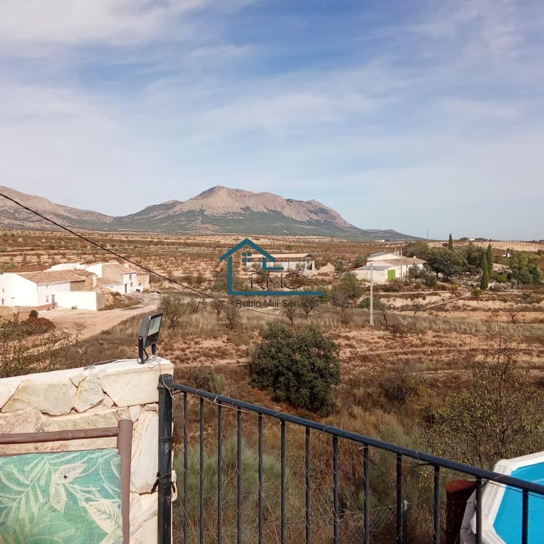 5 bedroom Finca/Country House for sale in Chirivel with pool garage - € 395,000 (Ref: 9371287)