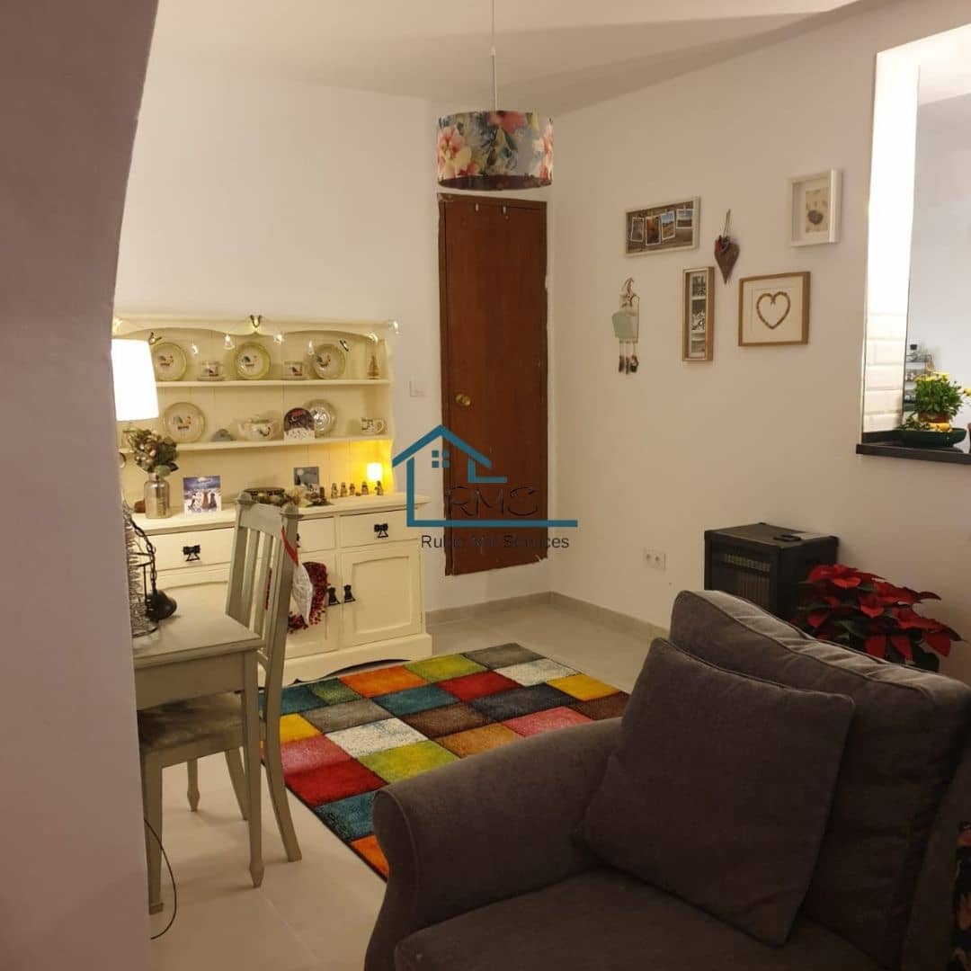 3 slaapkamer Villa te koop in Velez-Rubio met zwembad garage - € 229.000 (Ref: 9417832)