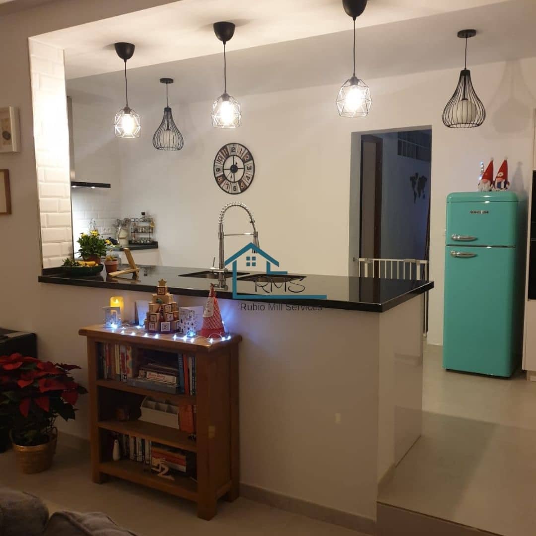 3 slaapkamer Villa te koop in Velez-Rubio met zwembad garage - € 229.000 (Ref: 9417832)