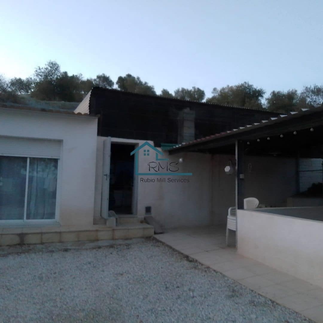 3 slaapkamer Villa te koop in Velez-Rubio met zwembad garage - € 229.000 (Ref: 9417832)