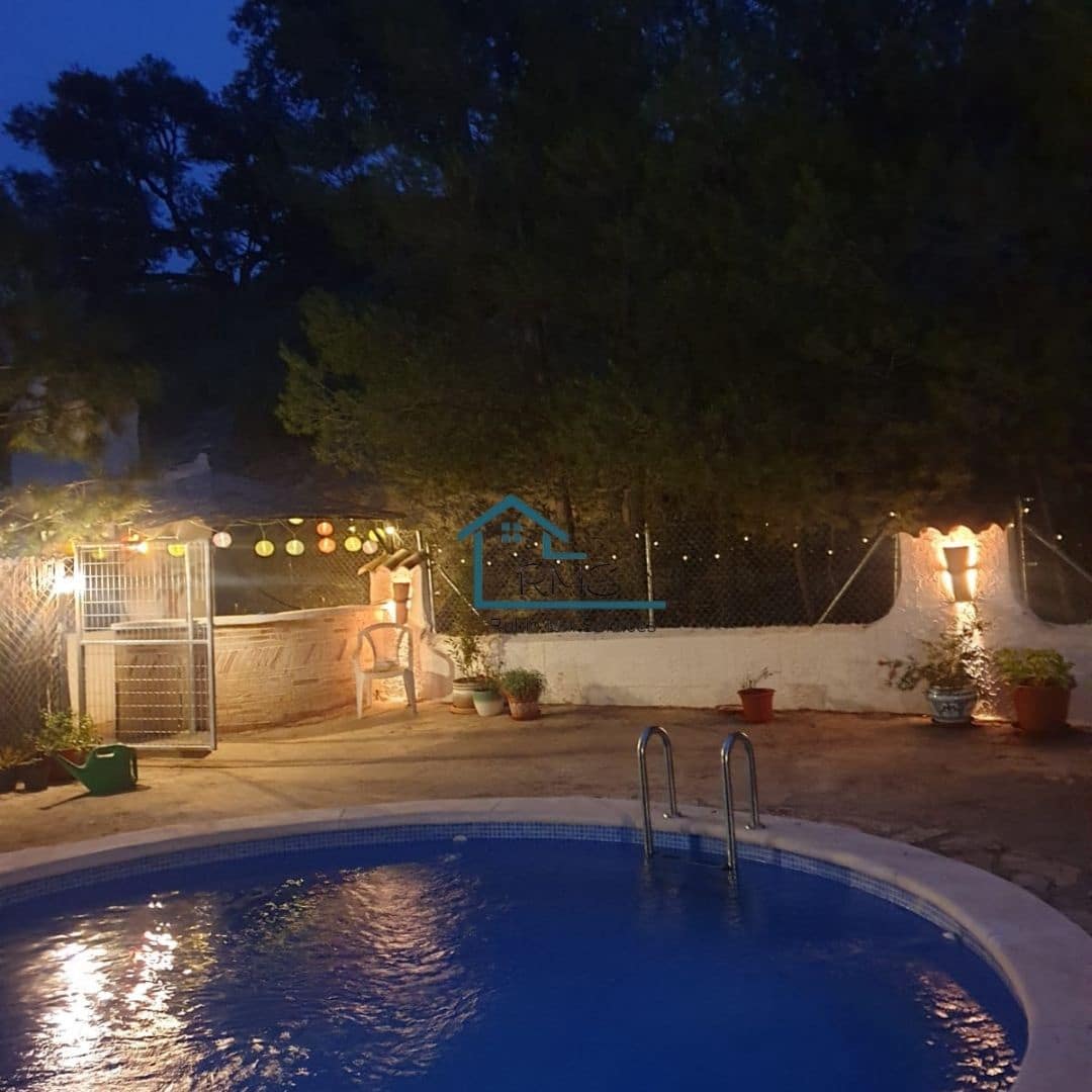 3 slaapkamer Villa te koop in Velez-Rubio met zwembad garage - € 229.000 (Ref: 9417832)