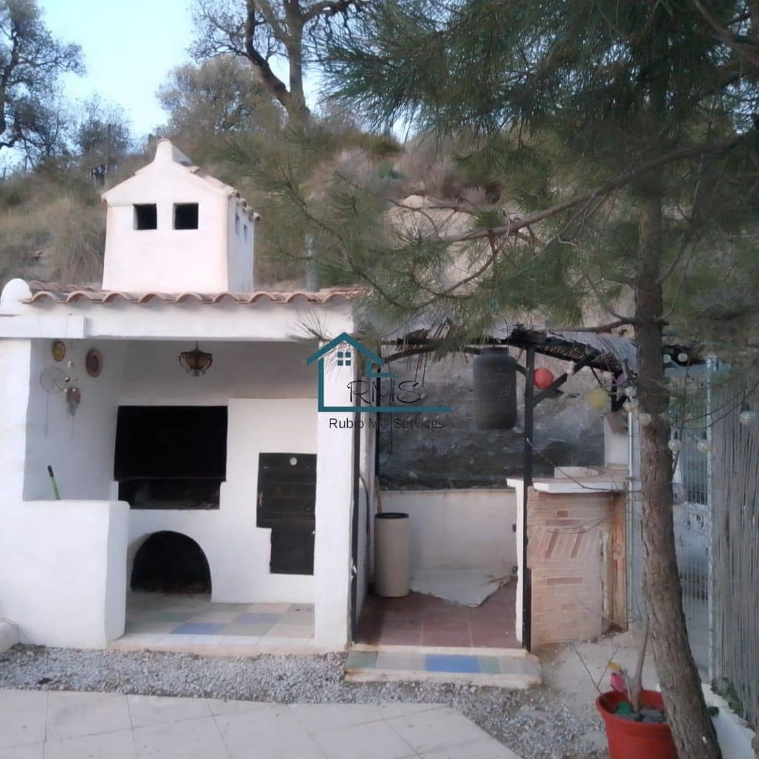 3 slaapkamer Villa te koop in Velez-Rubio met zwembad garage - € 229.000 (Ref: 9417832)