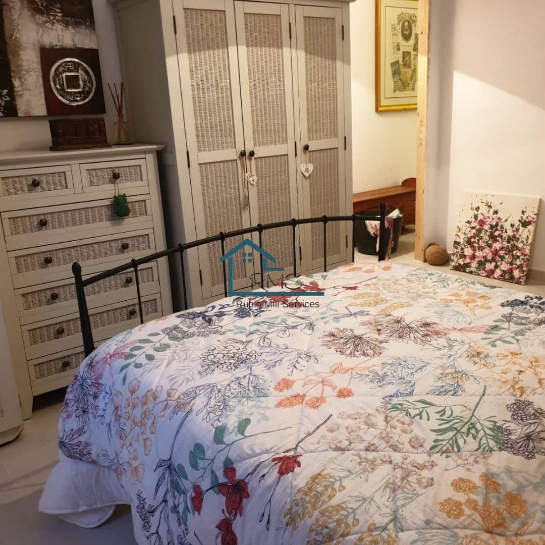 3 slaapkamer Villa te koop in Velez-Rubio met zwembad garage - € 229.000 (Ref: 9417832)