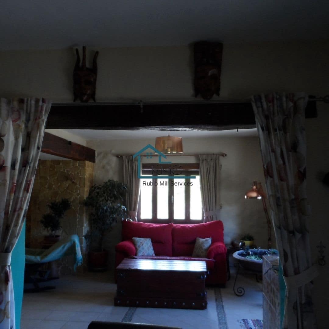 7 quarto Quinta/Casa Rural para venda em Chirivel com garagem - 280 000 € (Ref: 9545992)