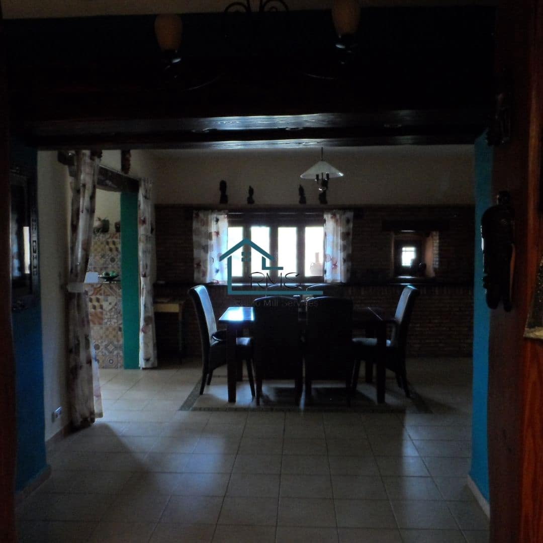 7 quarto Quinta/Casa Rural para venda em Chirivel com garagem - 280 000 € (Ref: 9545992)
