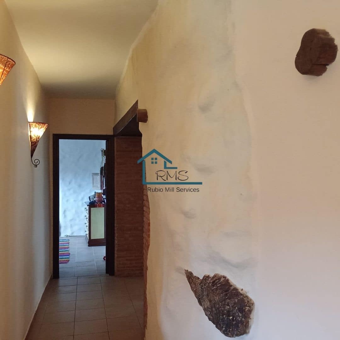 7 quarto Quinta/Casa Rural para venda em Chirivel com garagem - 280 000 € (Ref: 9545992)