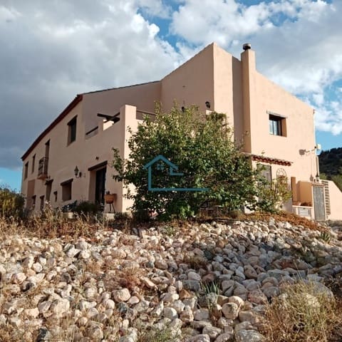 7 quarto Quinta/Casa Rural para venda em Chirivel com garagem - 280 000 € (Ref: 9545992)