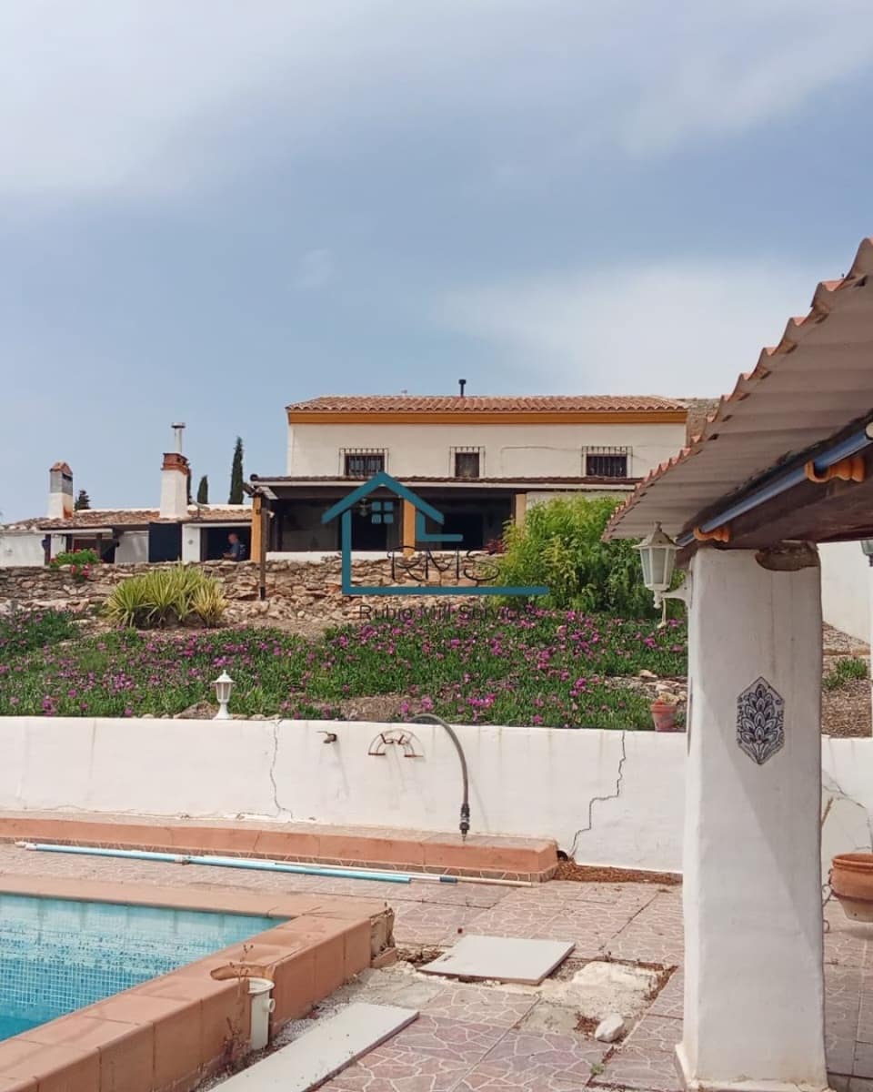 5 bedroom Finca/Country House for sale in Lorca with pool garage - € 325,000 (Ref: 9814085)