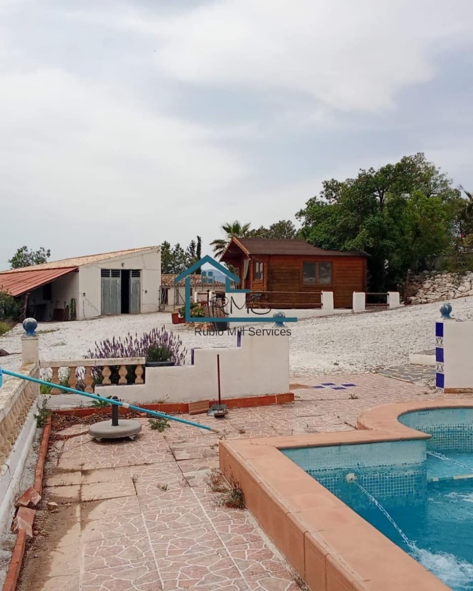 5 bedroom Finca/Country House for sale in Lorca with pool garage - € 325,000 (Ref: 9814085)