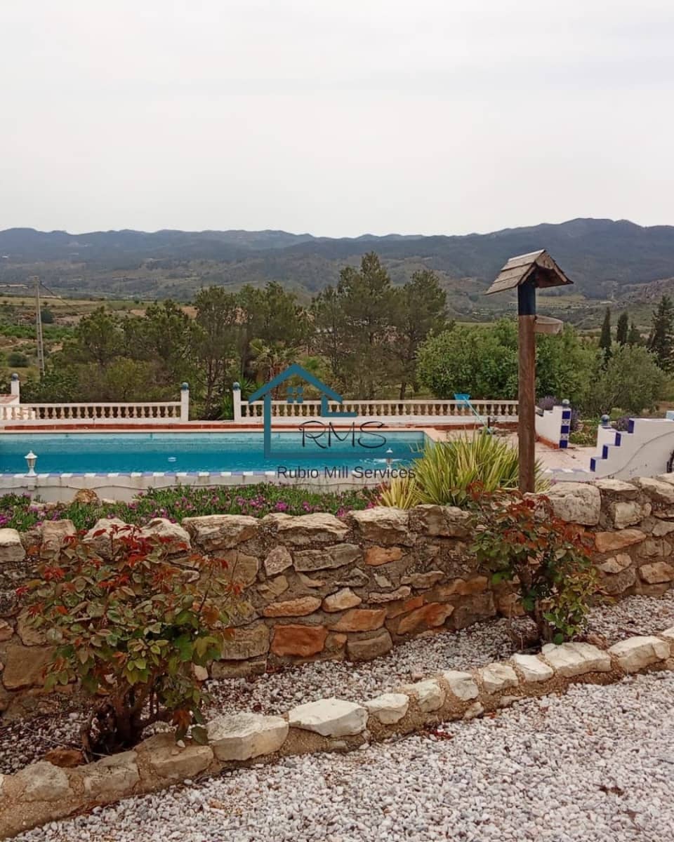 5 bedroom Finca/Country House for sale in Lorca with pool garage - € 325,000 (Ref: 9814085)