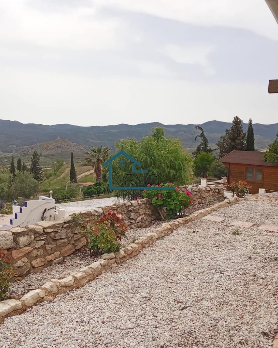 5 bedroom Finca/Country House for sale in Lorca with pool garage - € 325,000 (Ref: 9814085)
