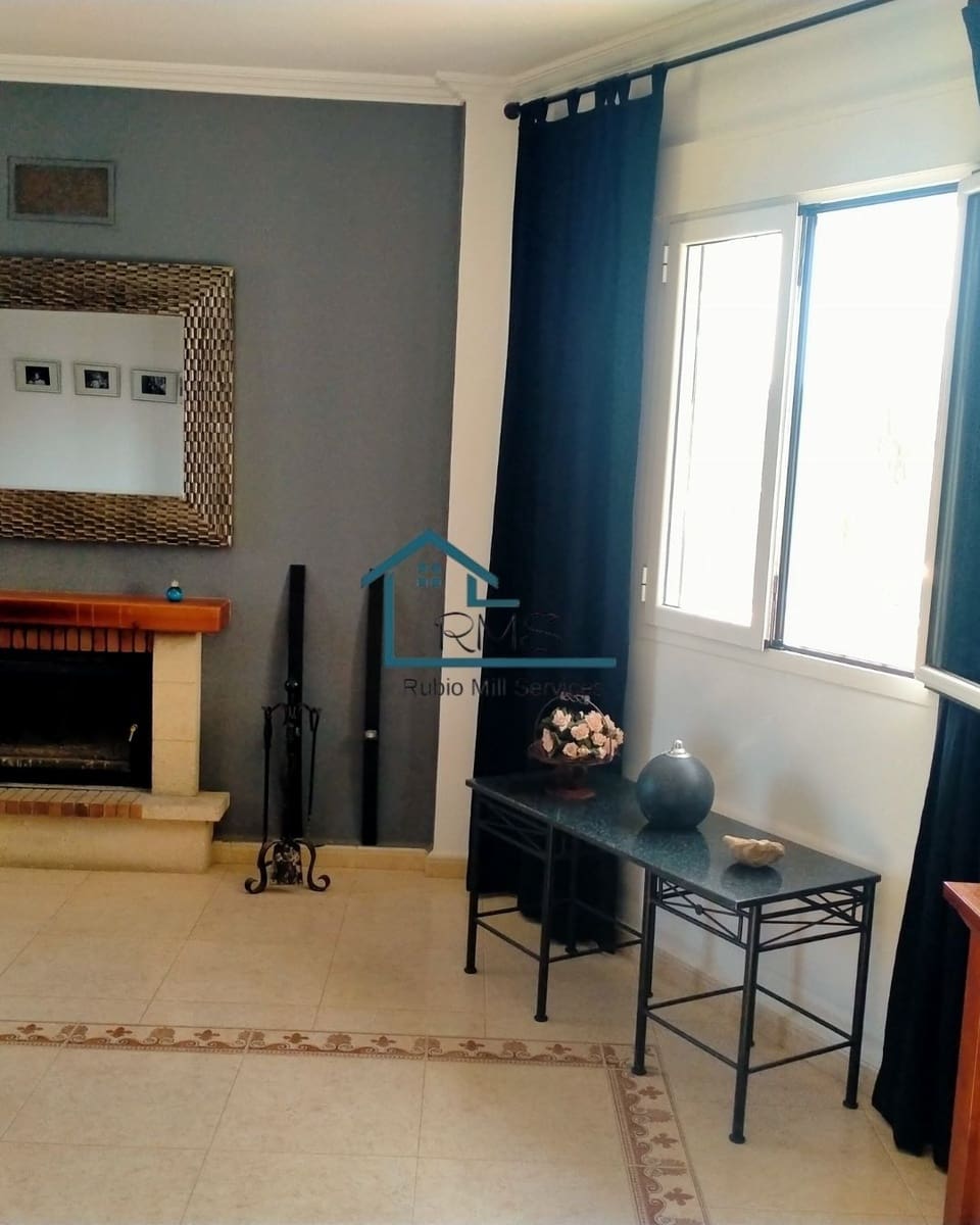 3 slaapkamer Villa te koop in Urcal met zwembad garage - € 320.000 (Ref: 9839957)