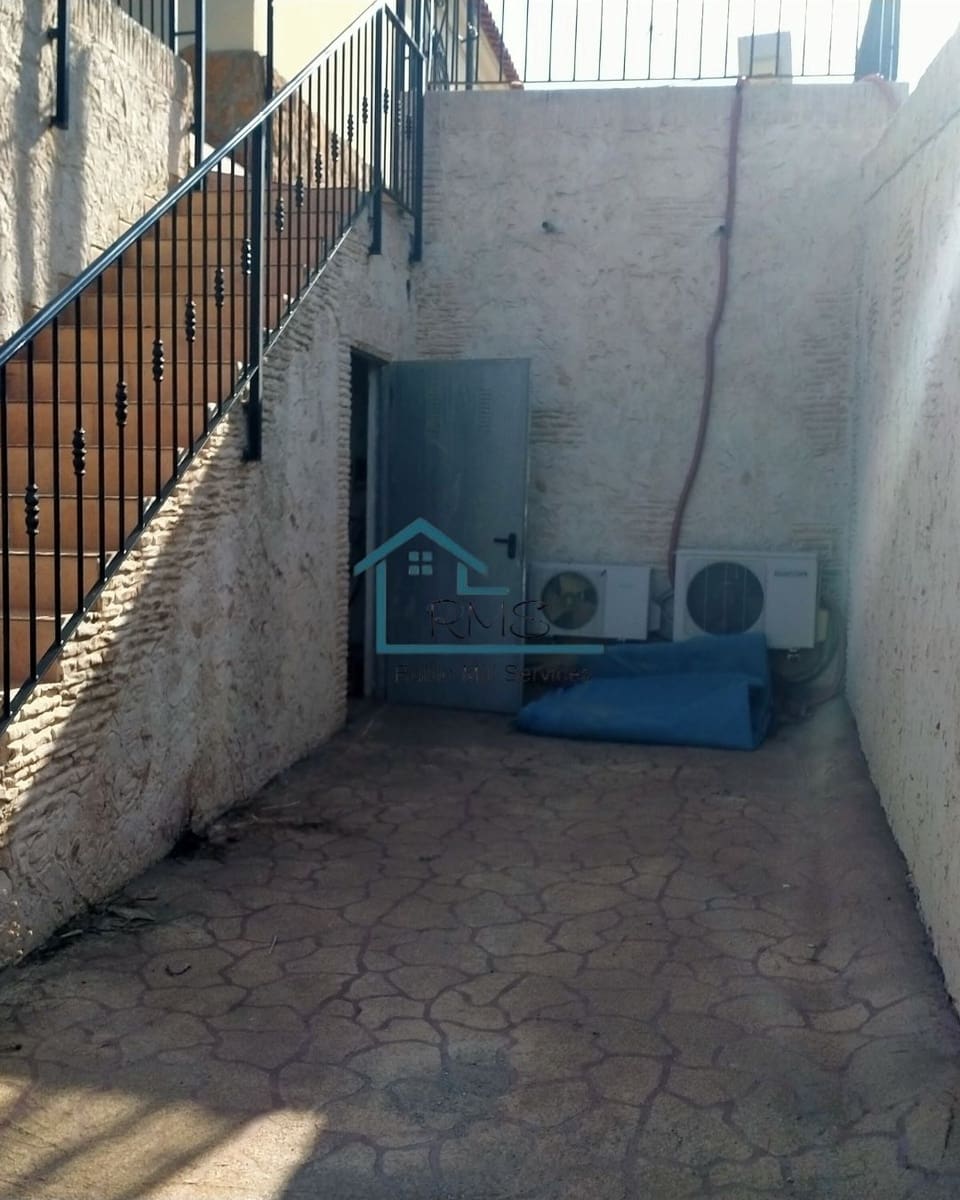 3 slaapkamer Villa te koop in Urcal met zwembad garage - € 320.000 (Ref: 9839957)
