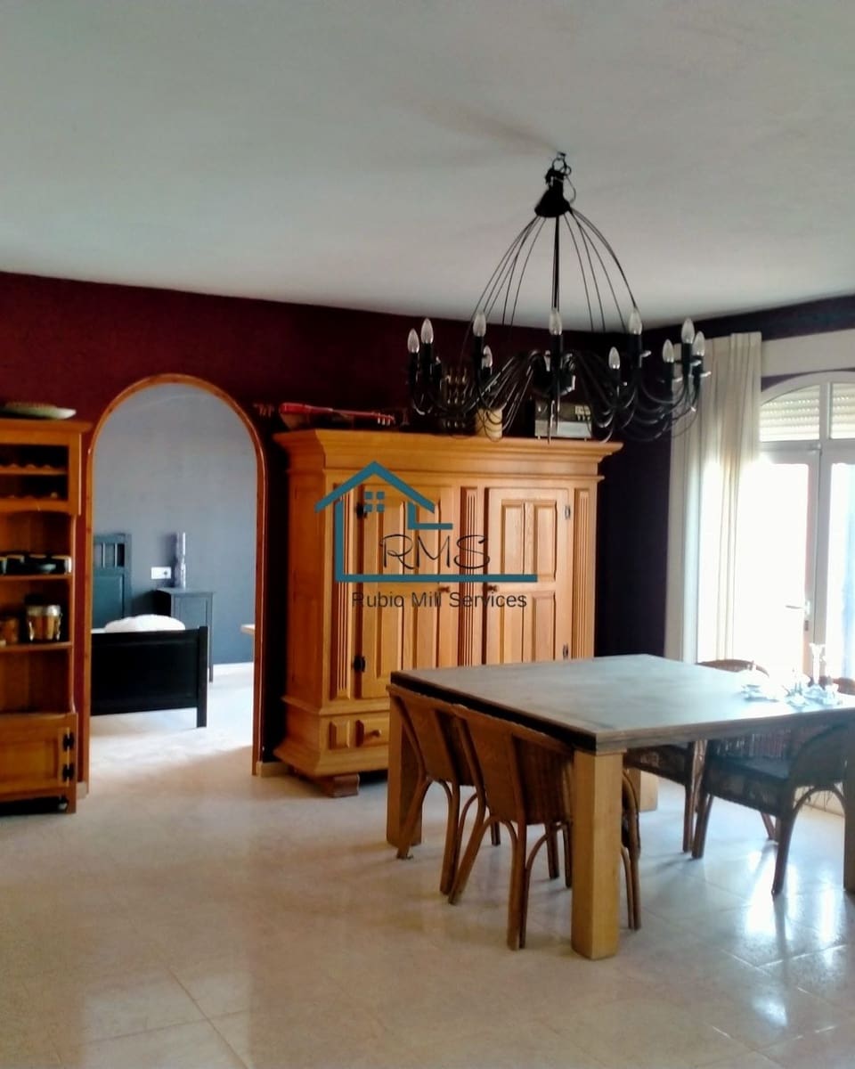 3 slaapkamer Villa te koop in Urcal met zwembad garage - € 320.000 (Ref: 9839957)