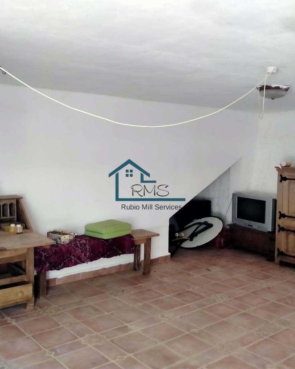 3 slaapkamer Villa te koop in Urcal met zwembad garage - € 320.000 (Ref: 9839957)