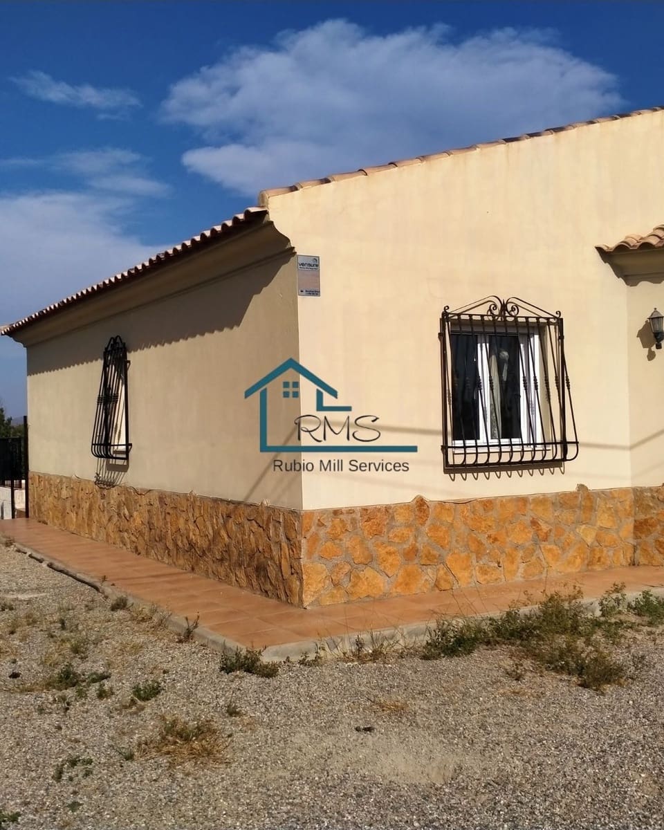 3 slaapkamer Villa te koop in Urcal met zwembad garage - € 320.000 (Ref: 9839957)