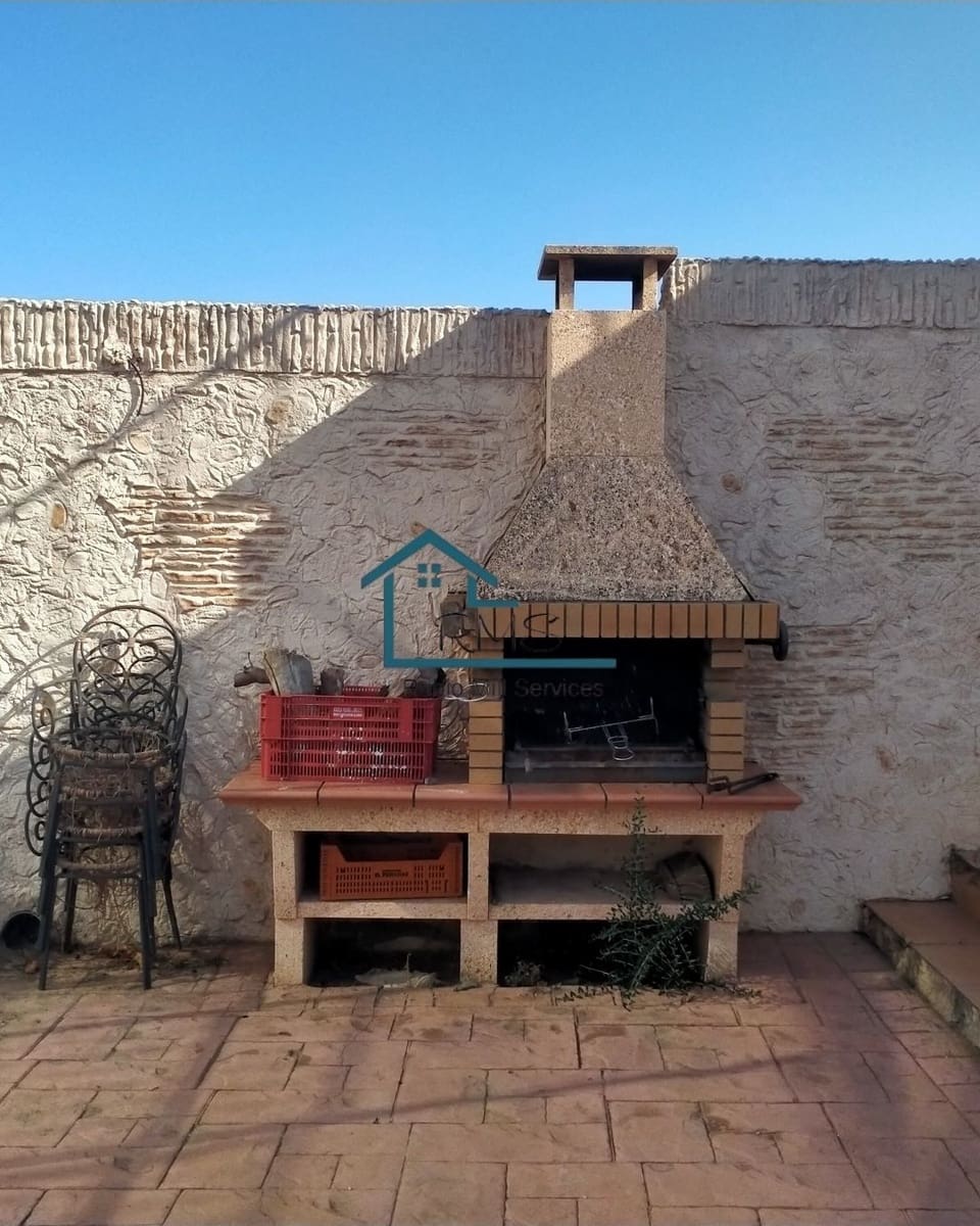 3 slaapkamer Villa te koop in Urcal met zwembad garage - € 320.000 (Ref: 9839957)