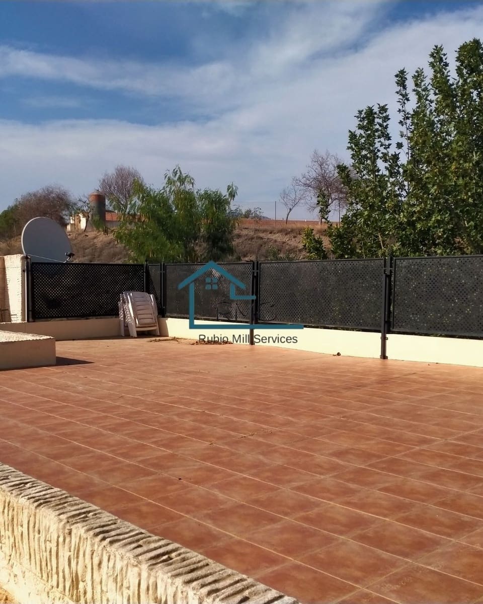 3 slaapkamer Villa te koop in Urcal met zwembad garage - € 320.000 (Ref: 9839957)