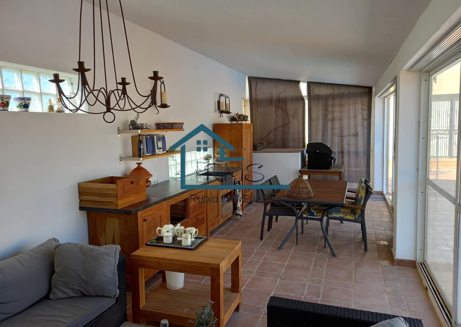 3 soveværelse Villa til salg i Urcal med swimmingpool garage - € 320.000 (Ref: 9839957)