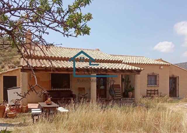 4 chambre Villa/Maison à vendre à Vélez-Blanco avec garage - 247 500 € (Ref: 9943834)