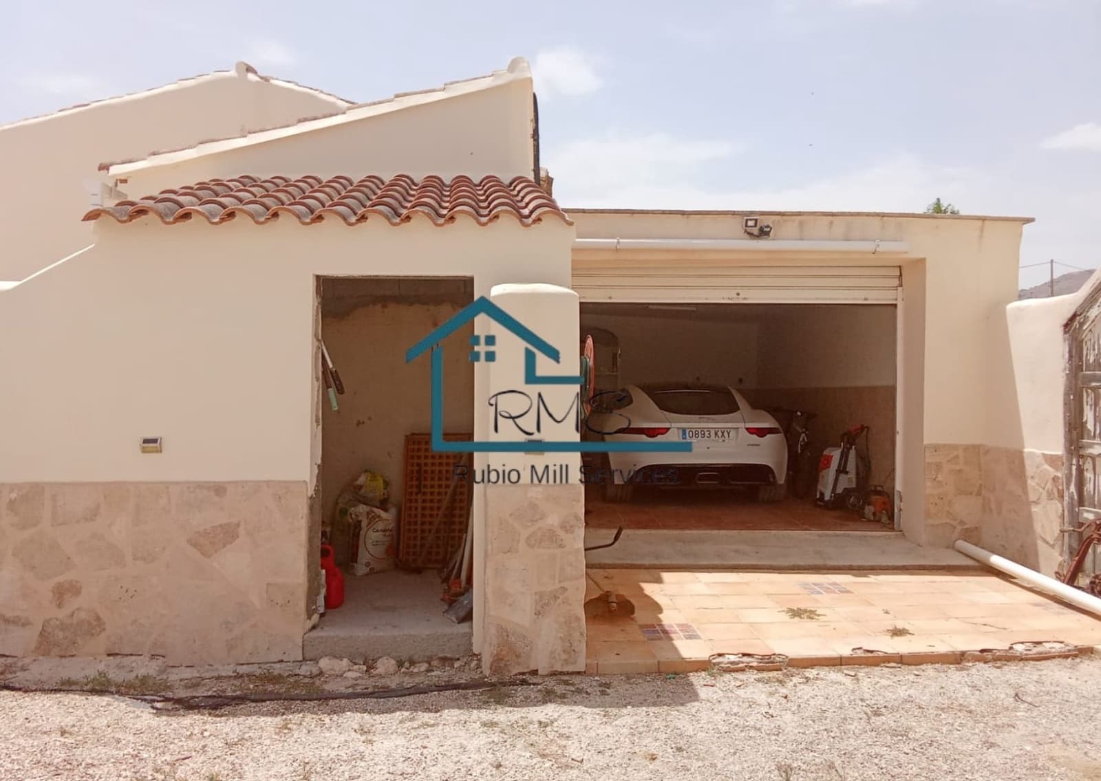 8 bedroom Villa for sale in Velez-Blanco with pool garage - € 499,950 (Ref: 9961758)
